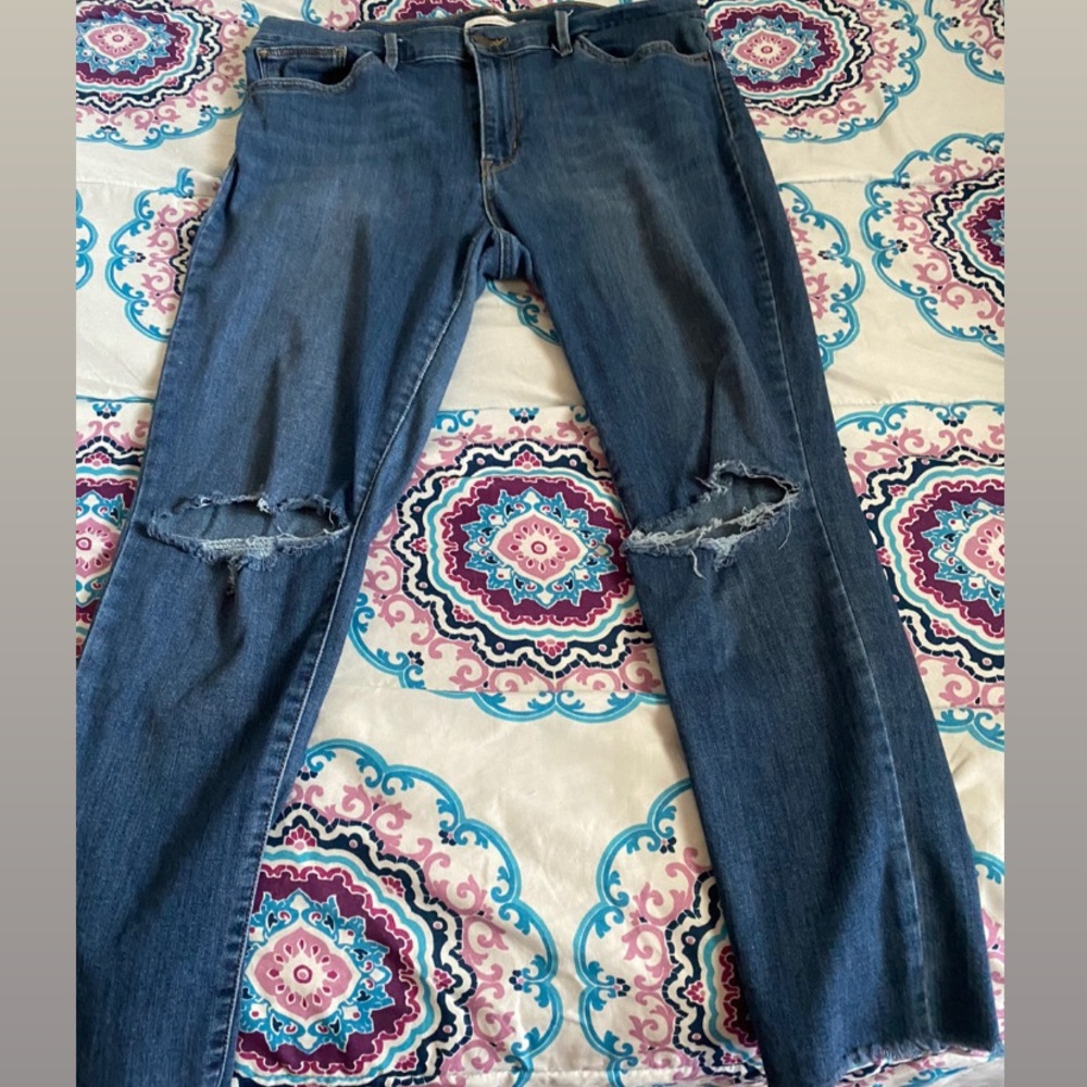 Ripped jeans
